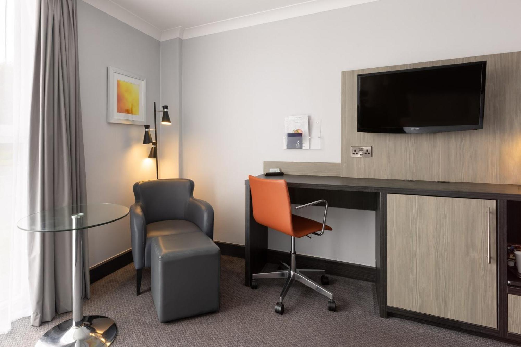 Newcastle Gosforth Park By Ihg 4*