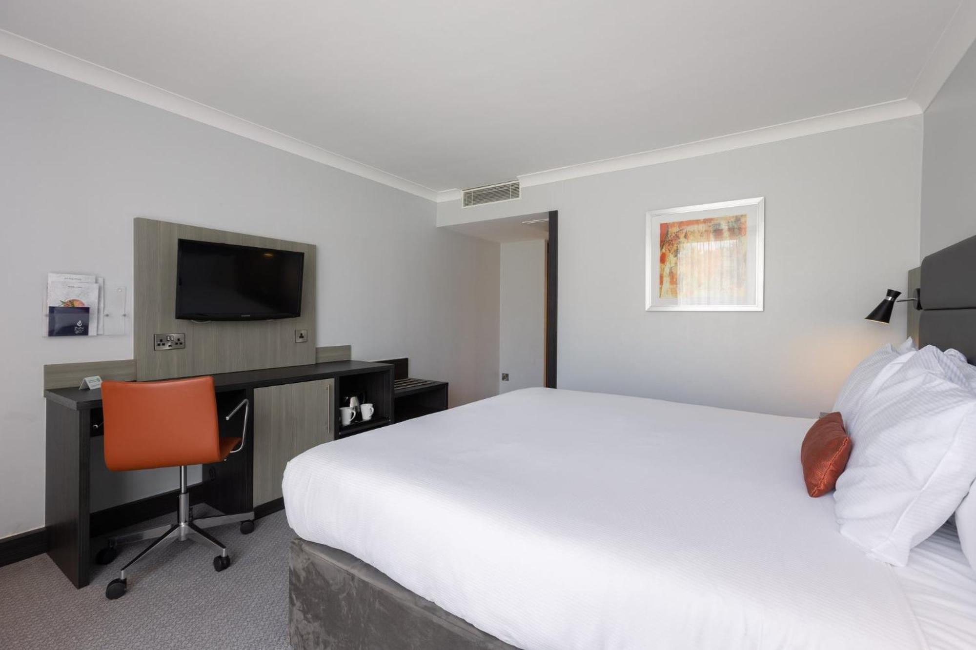 Newcastle Gosforth Park By Ihg 4*