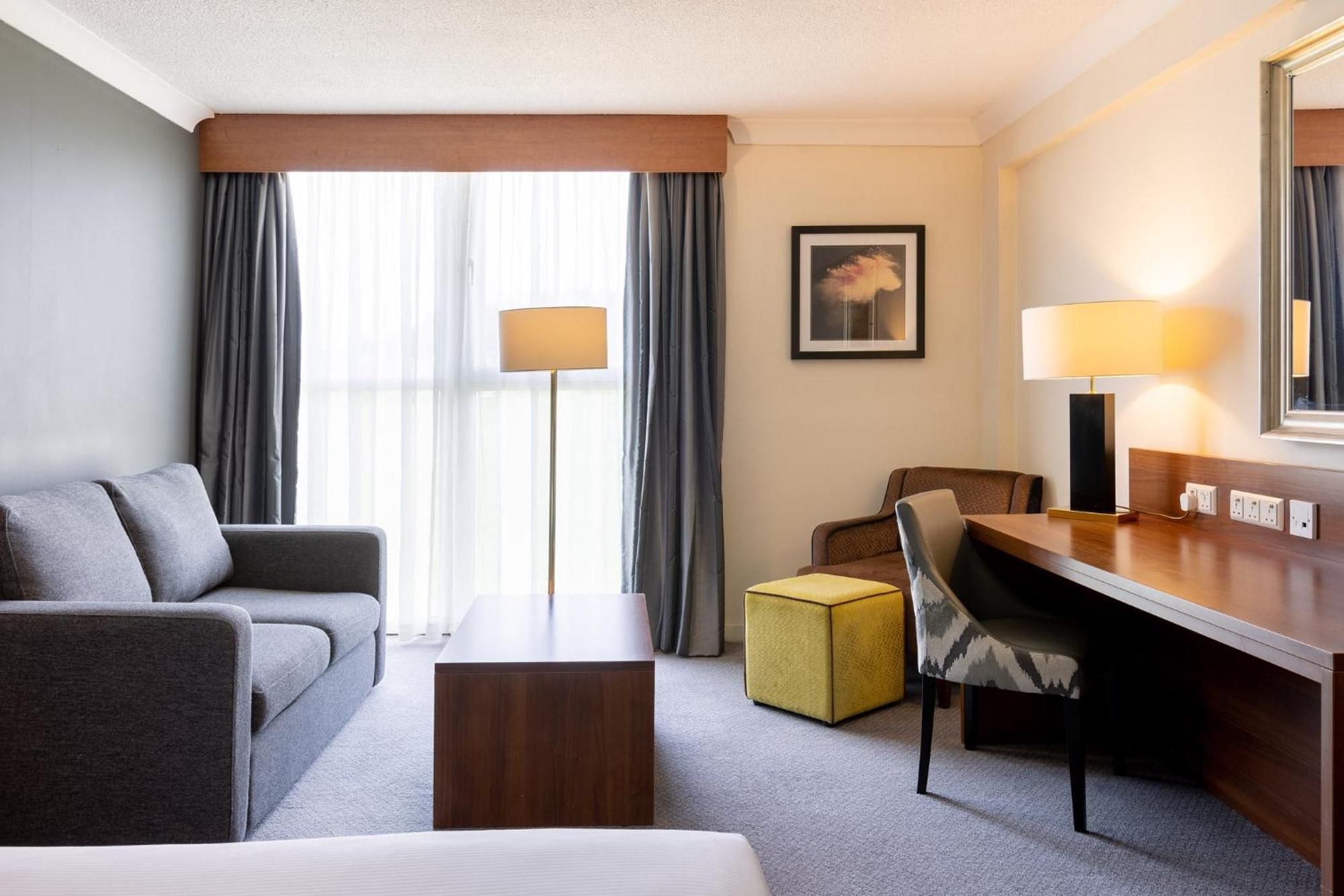 Newcastle Gosforth Park By Ihg Seaton Burn
